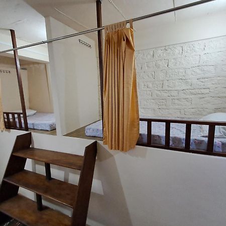 Dormitories/Hosteller, Giftland Homestay Āīzawl 外观 照片