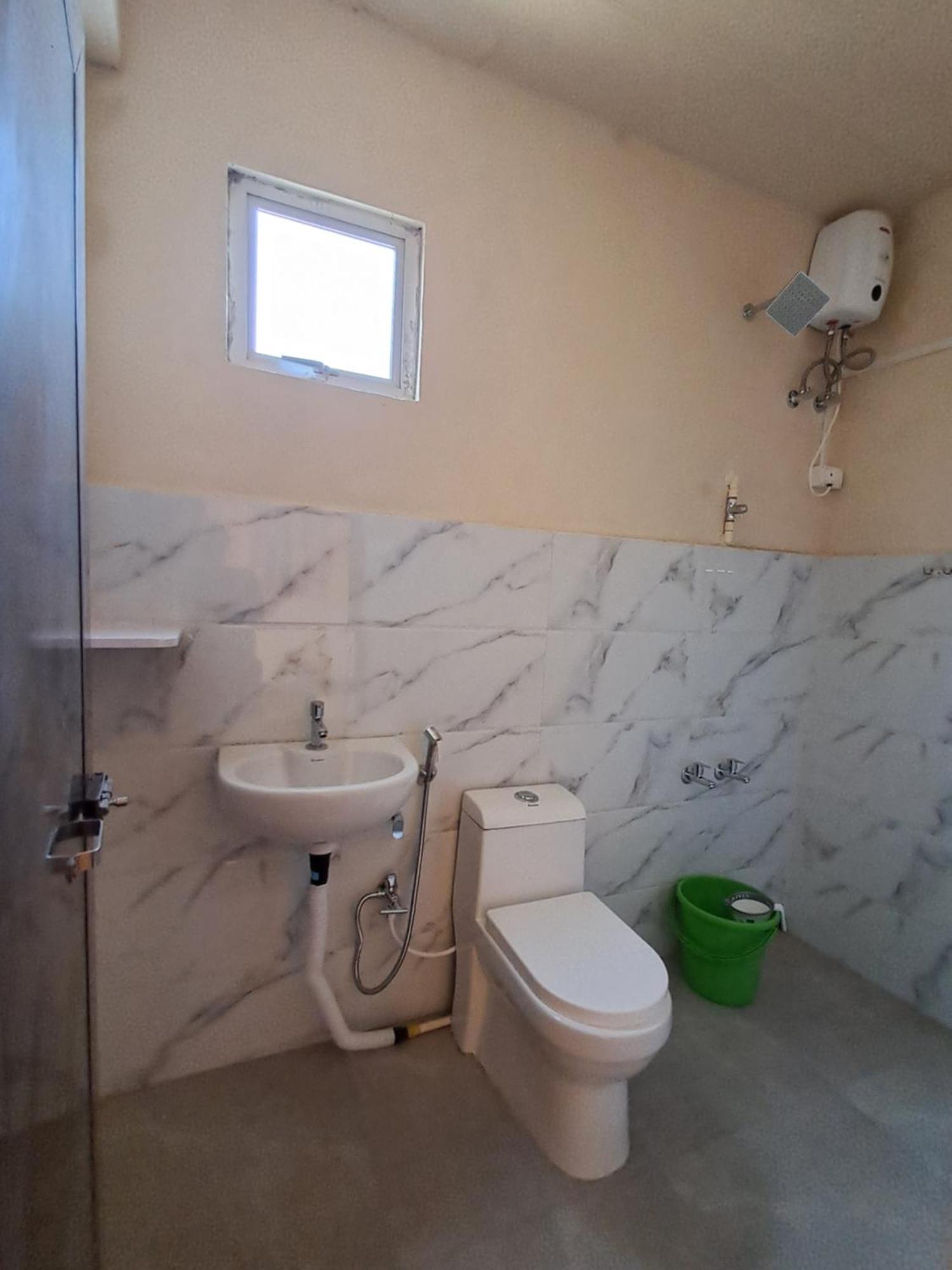 Dormitories/Hosteller, Giftland Homestay Āīzawl 外观 照片